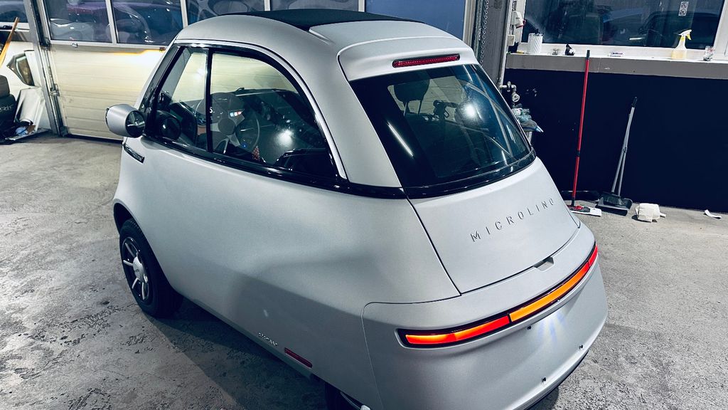 Microlino Pioneer 2023