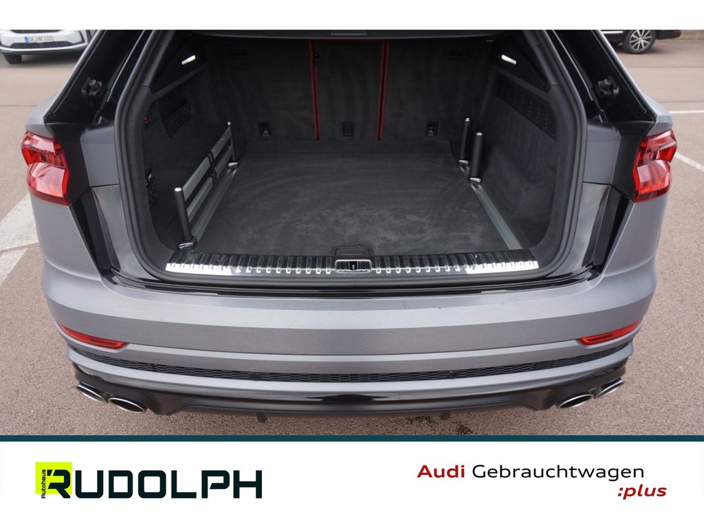Audi SQ8 2021