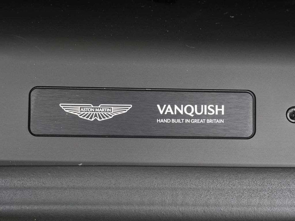 Aston Martin Vanquish