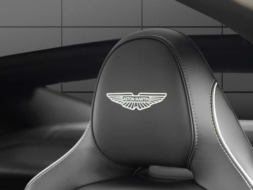 Aston Martin Vanquish