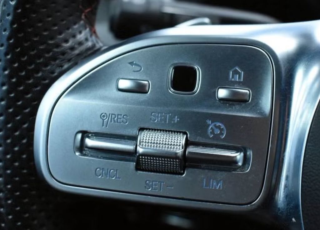 Mercedes-Benz B 180 2020