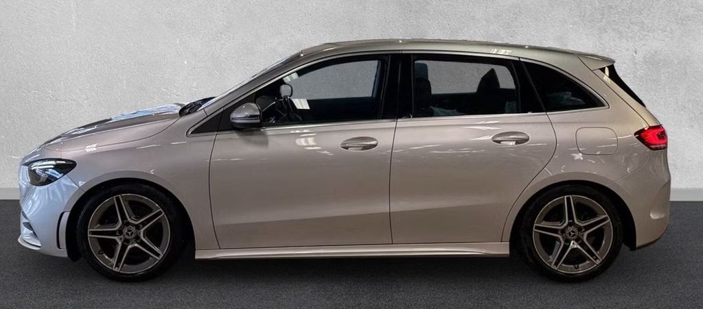 Mercedes-Benz B 180 2020