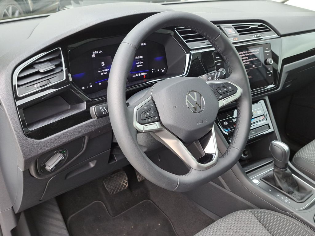 Volkswagen Touran 2024