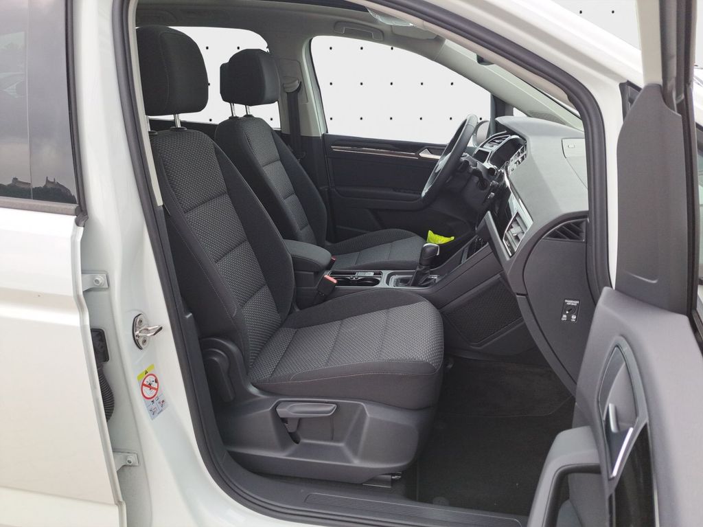 Volkswagen Touran 2024