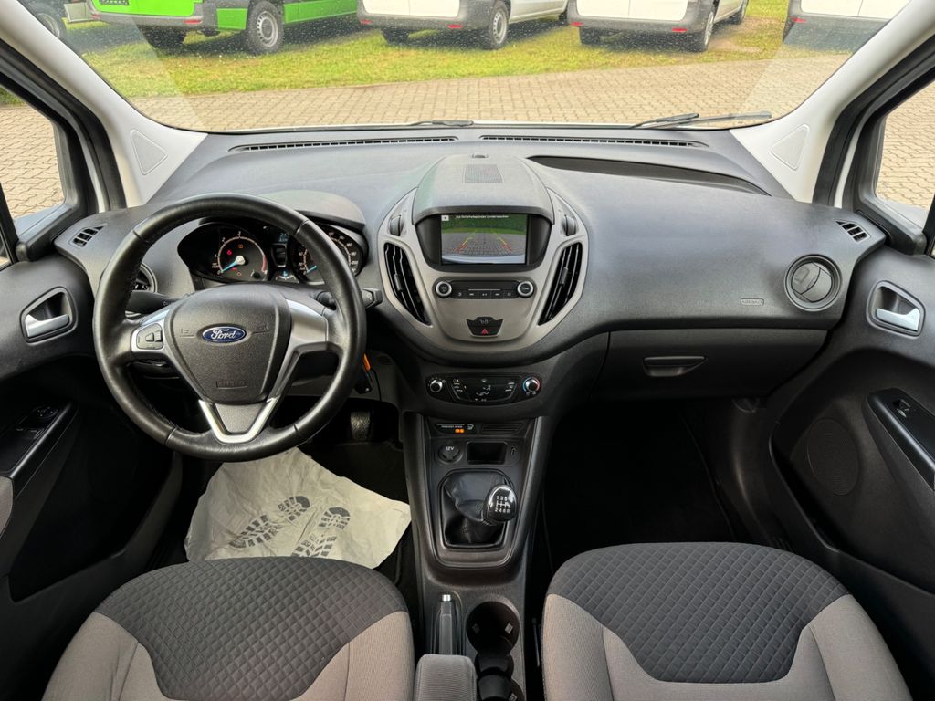 Ford Transit Courier 2018