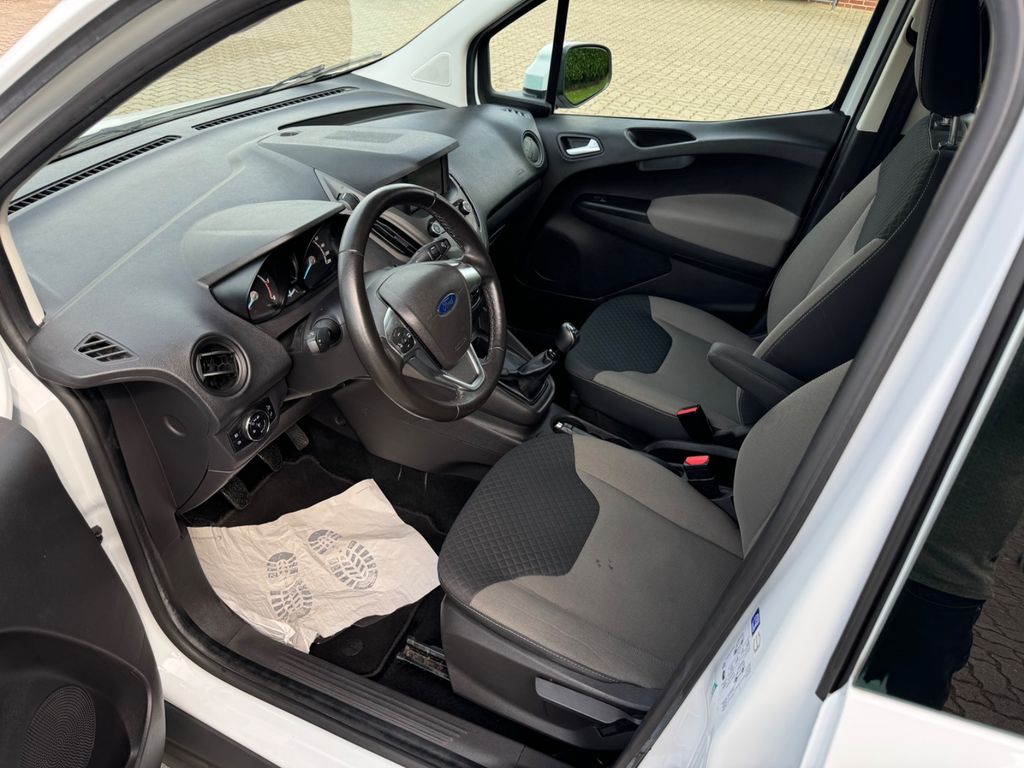 Ford Transit Courier 2018