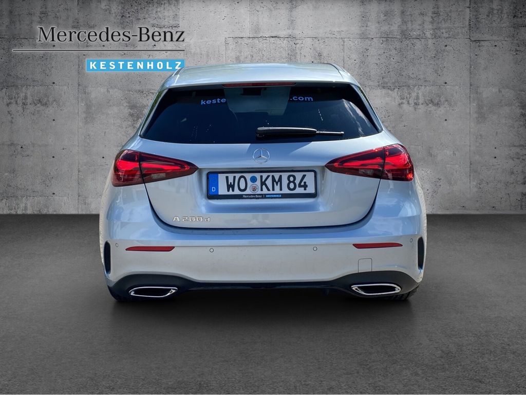 Mercedes-Benz A 200 2025