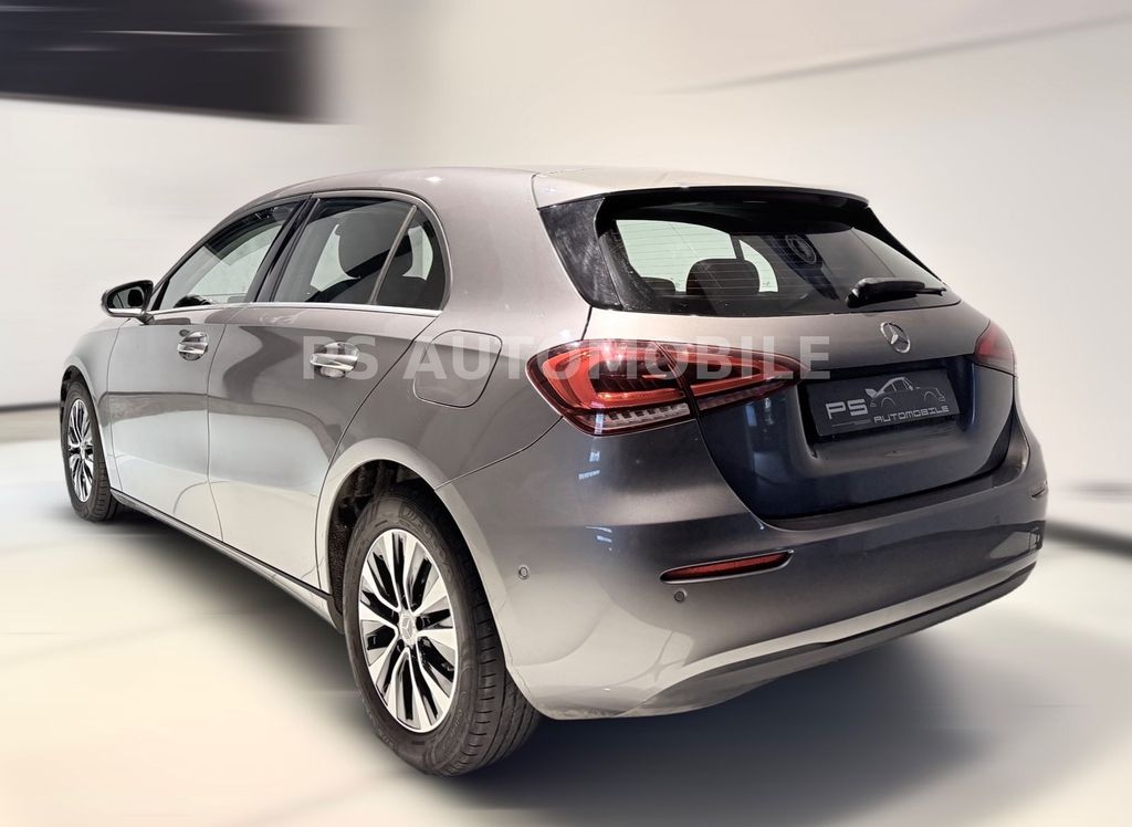 Mercedes-Benz A 180 2021