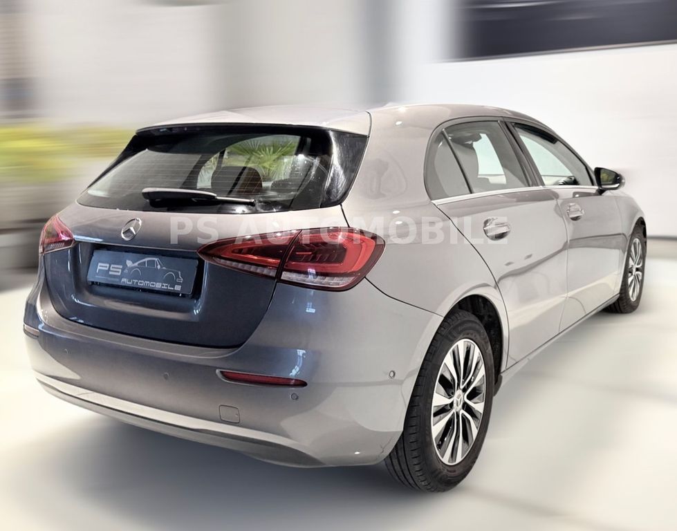 Mercedes-Benz A 180 2021