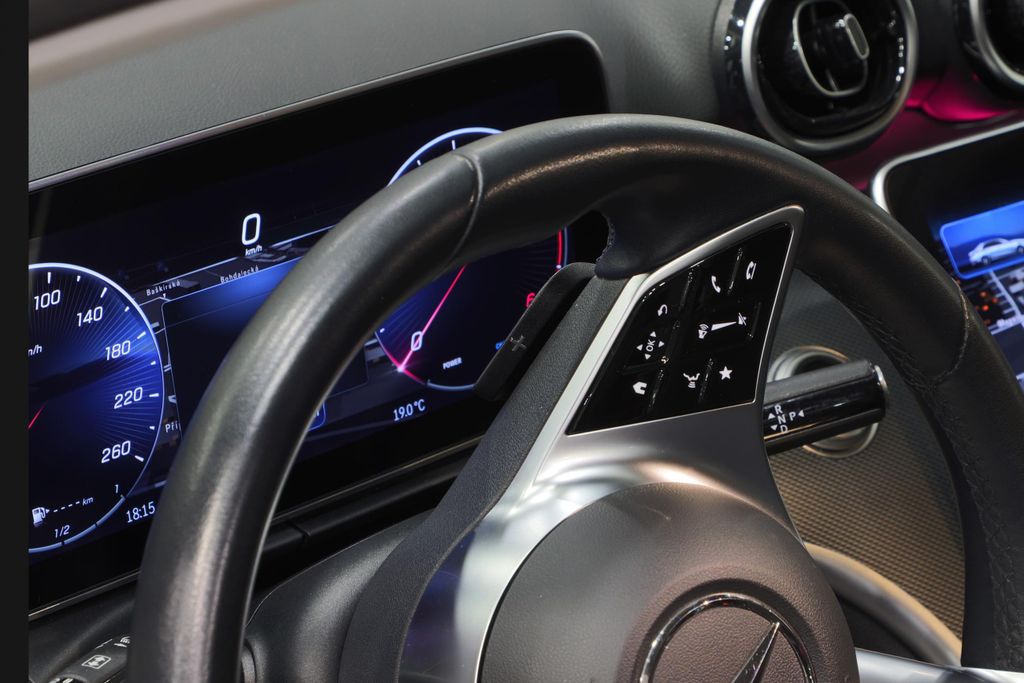 Mercedes-Benz C 200 2023