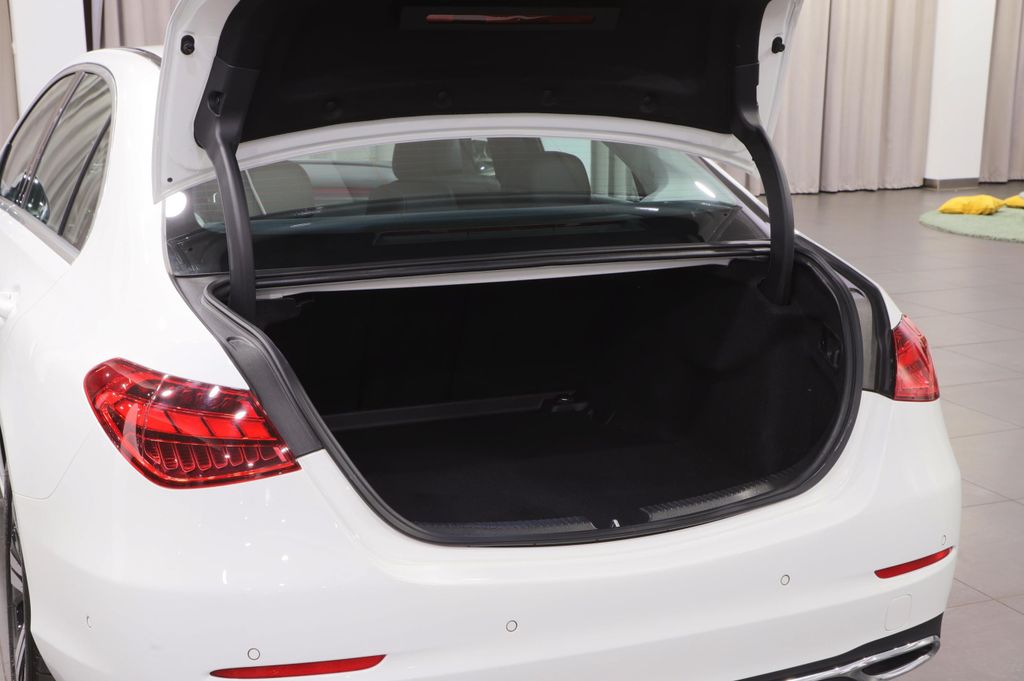 Mercedes-Benz C 200 2023