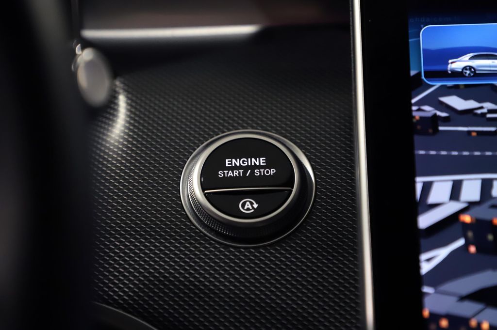 Mercedes-Benz C 200 2023