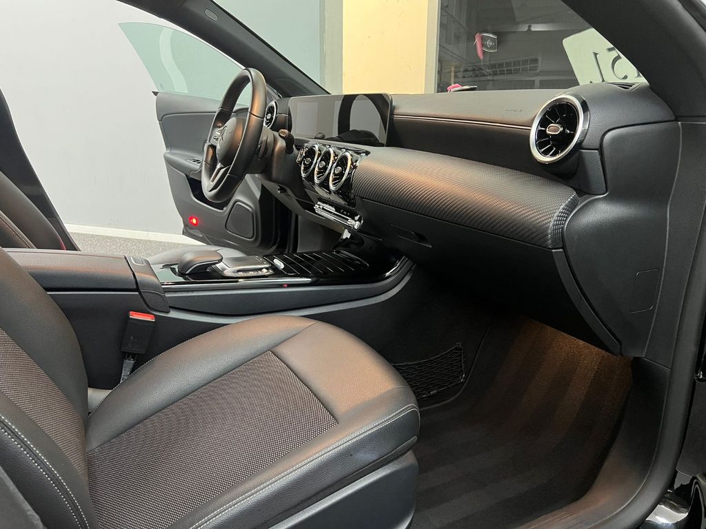 Mercedes-Benz CLA 180 2020