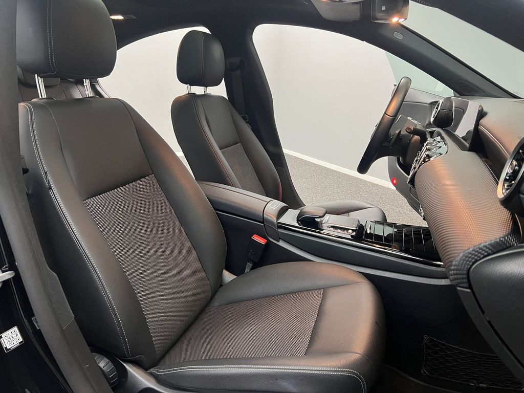 Mercedes-Benz CLA 180 2020