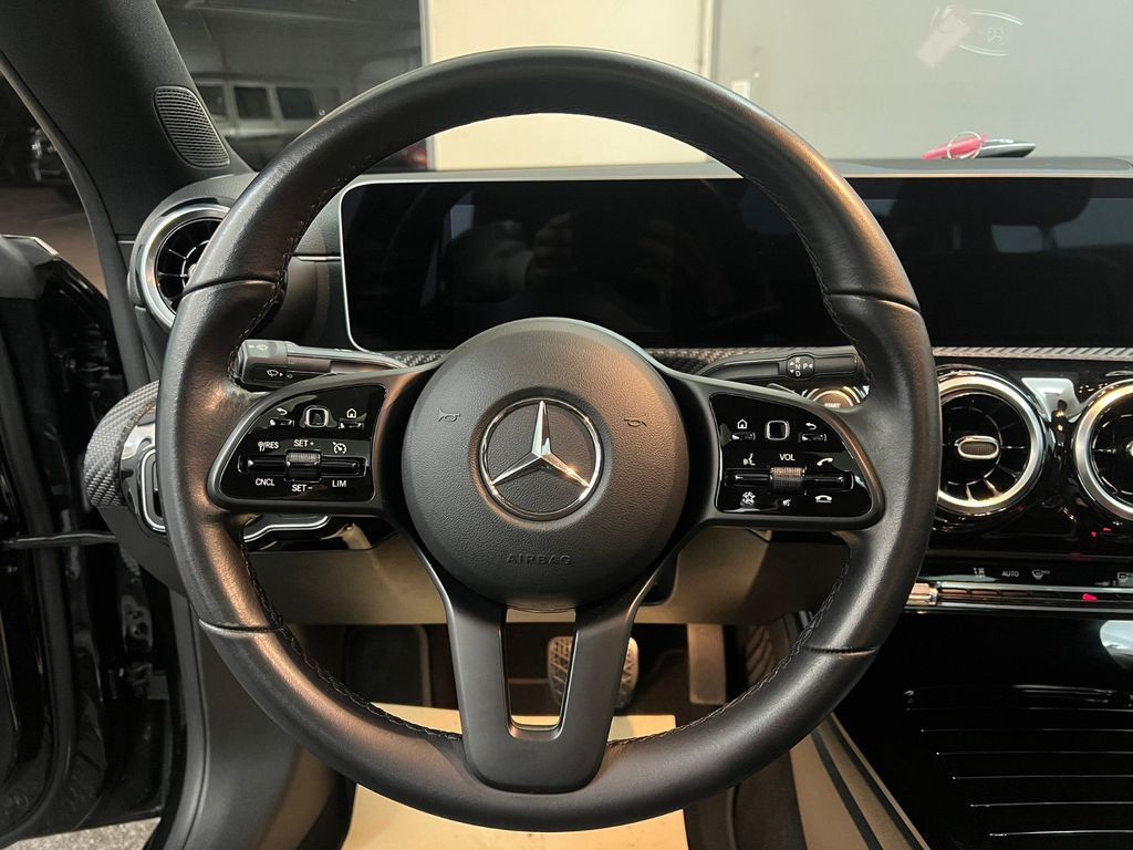 Mercedes-Benz CLA 180 2020