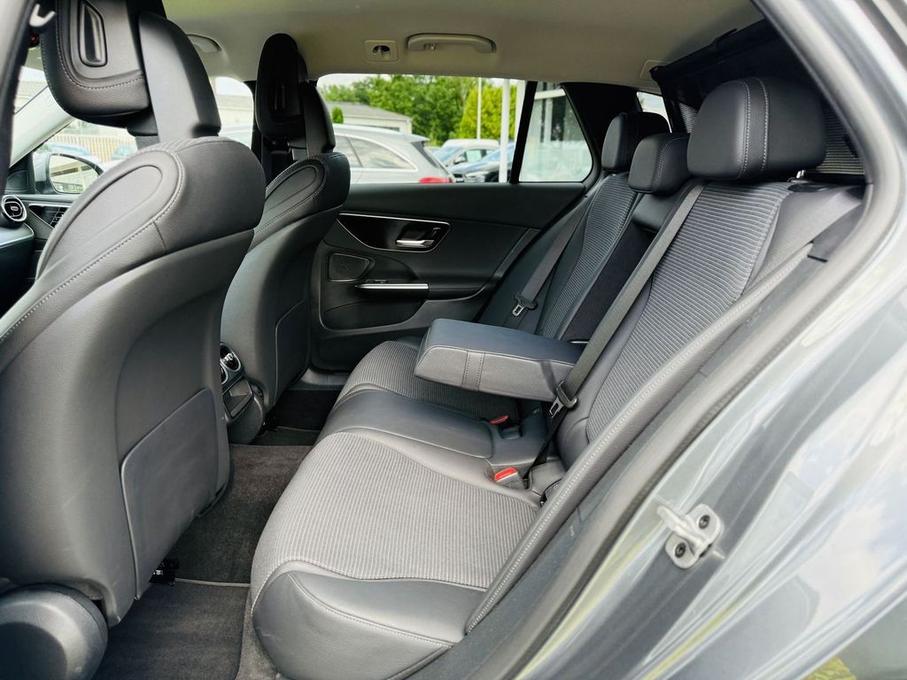 Mercedes-Benz C 220 2023