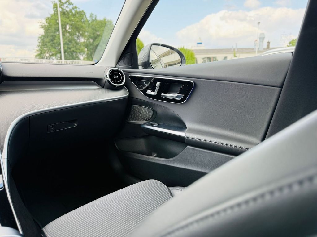 Mercedes-Benz C 220 2023