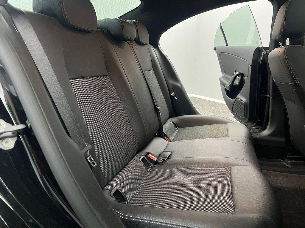 Mercedes-Benz CLA 180 2020