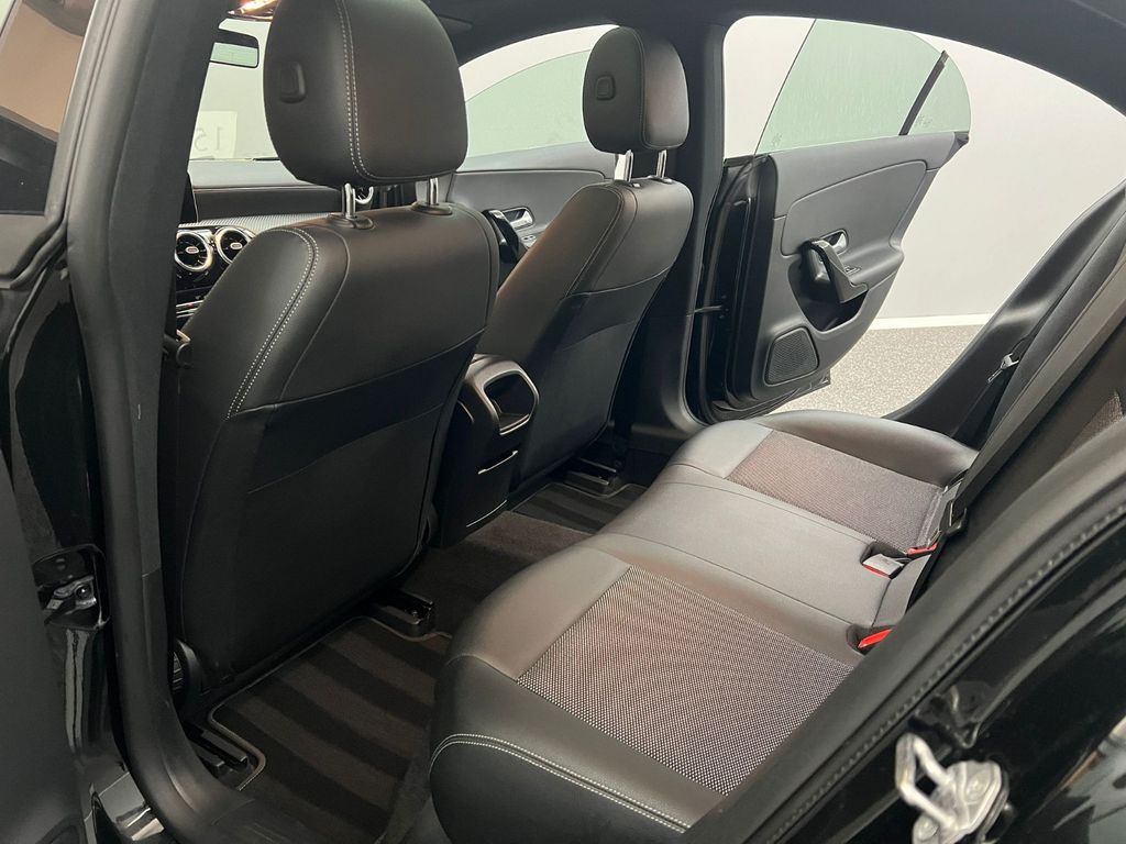 Mercedes-Benz CLA 180 2020