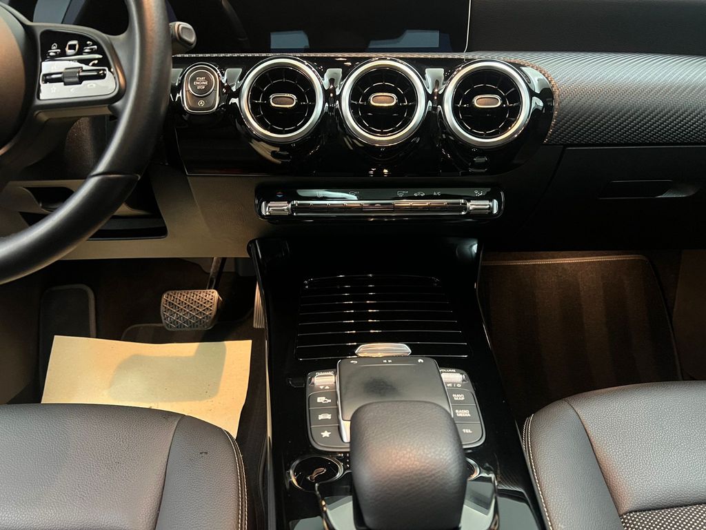 Mercedes-Benz CLA 180 2020