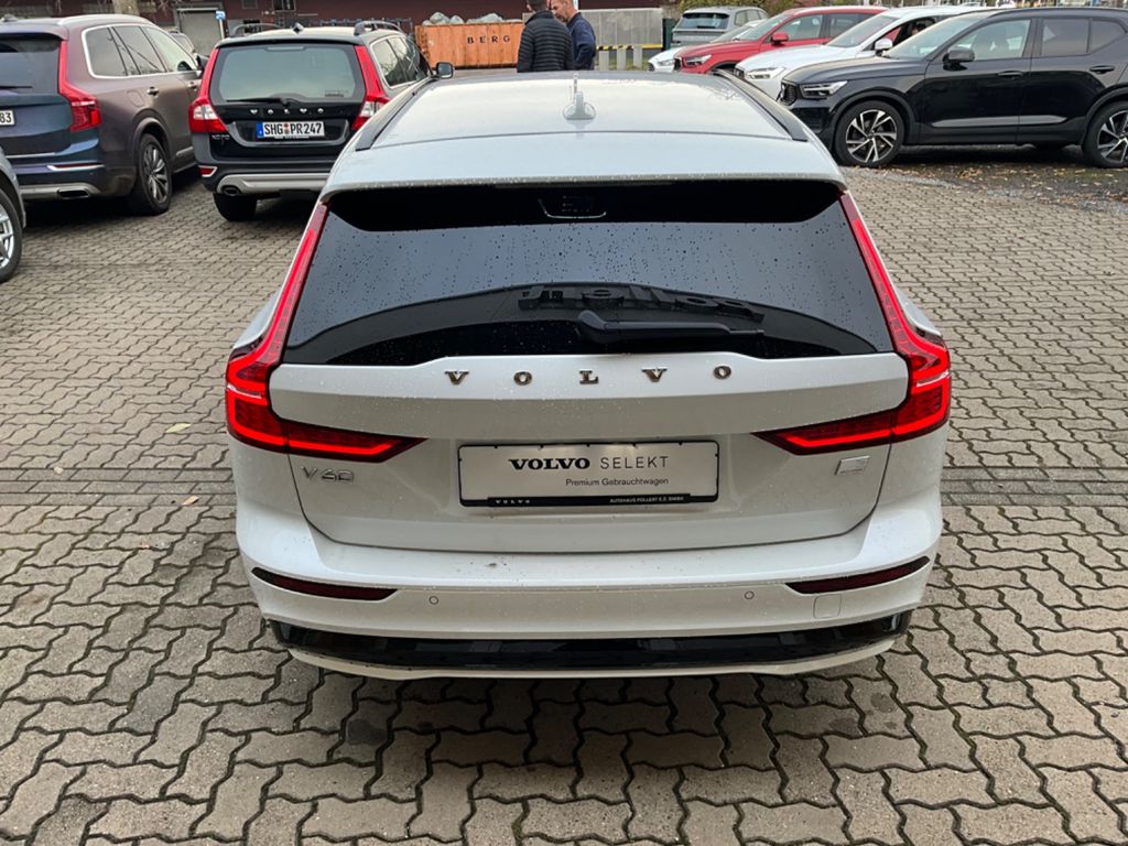 Volvo V60 2022