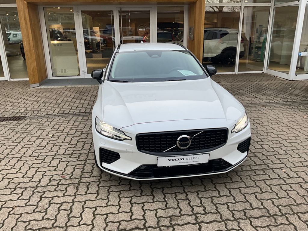 Volvo V60 2022