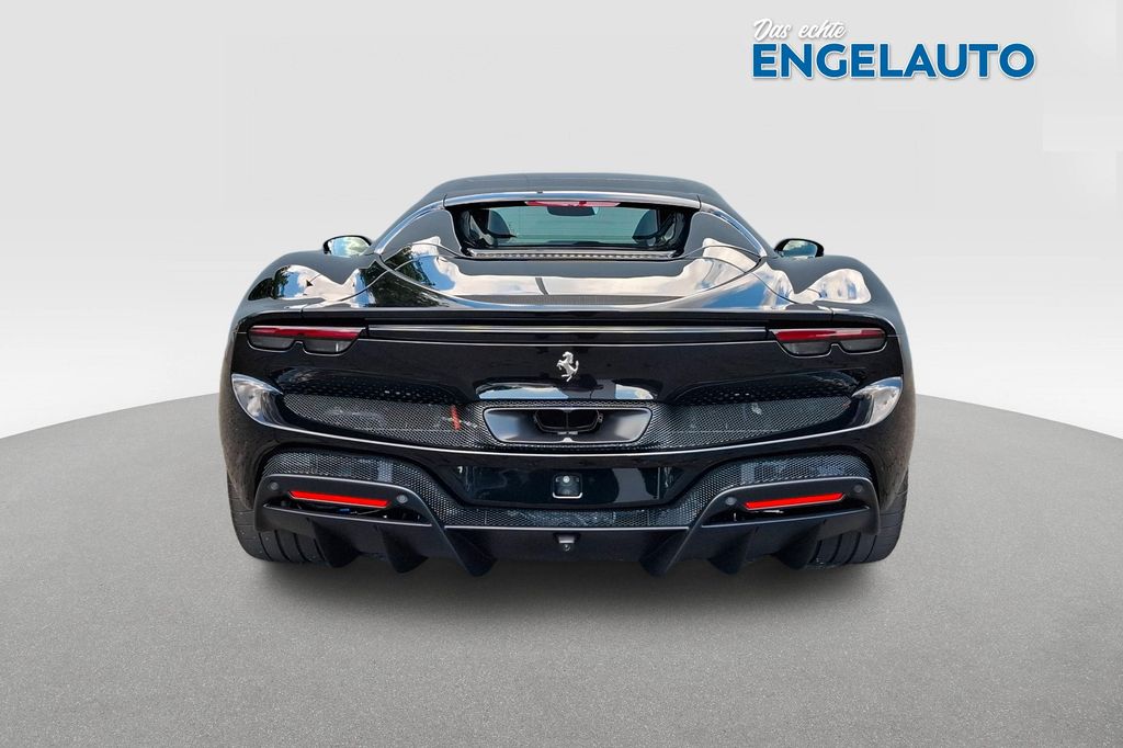 Ferrari 296 GTS 2025