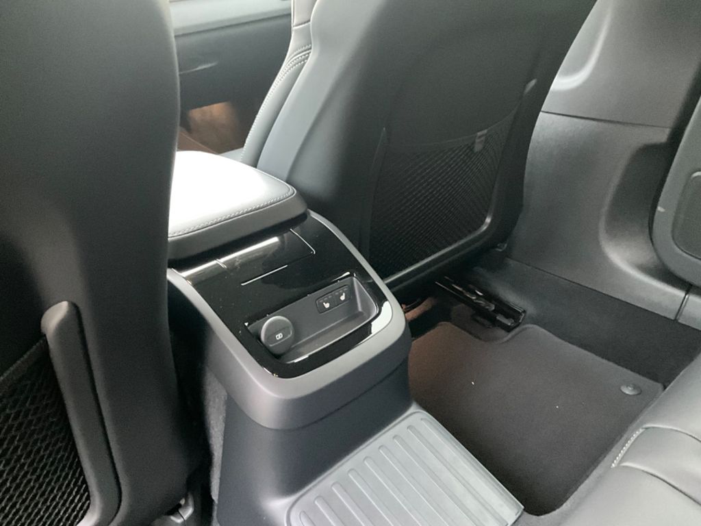 Volvo V60 2022