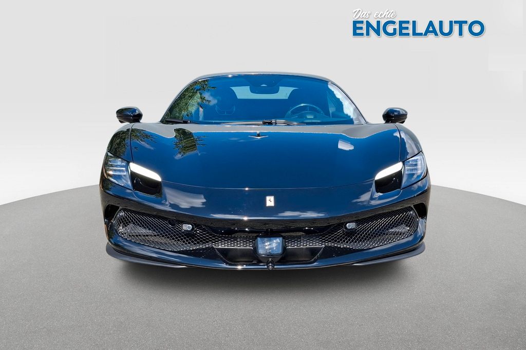 Ferrari 296 GTS 2025