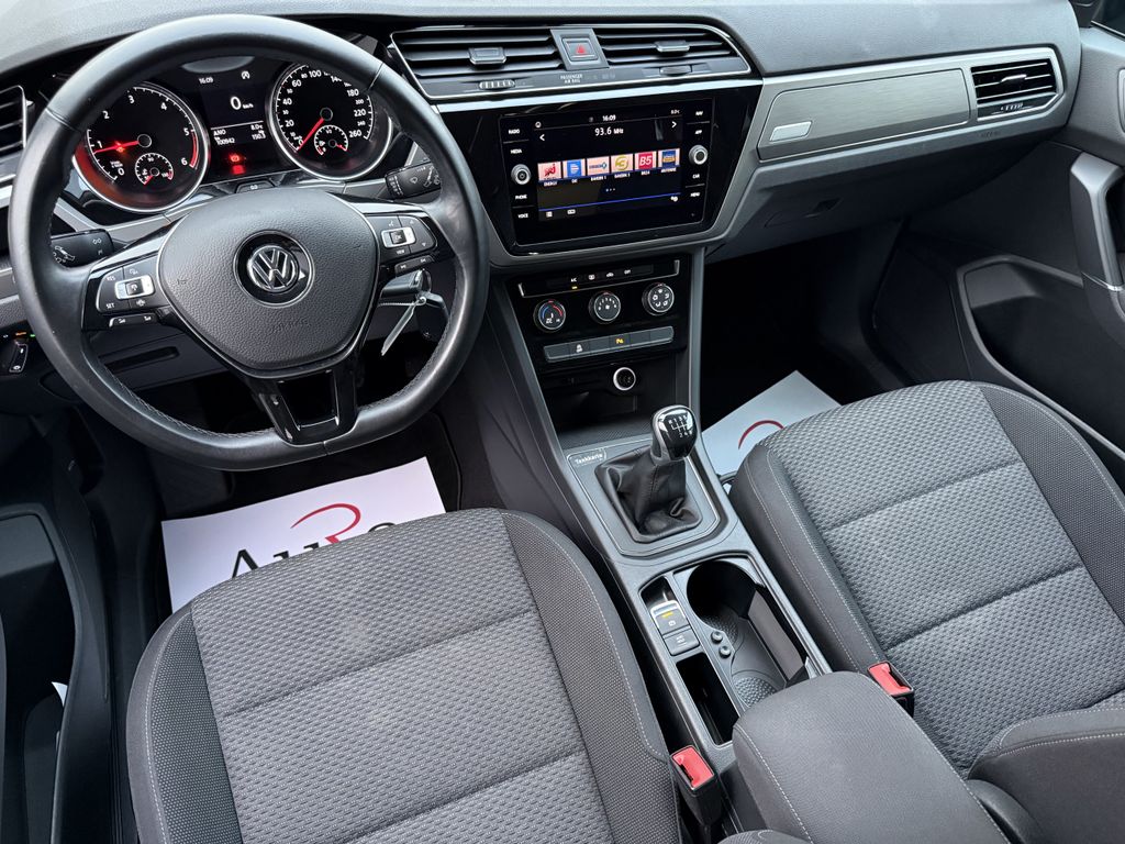 Volkswagen Touran 2020