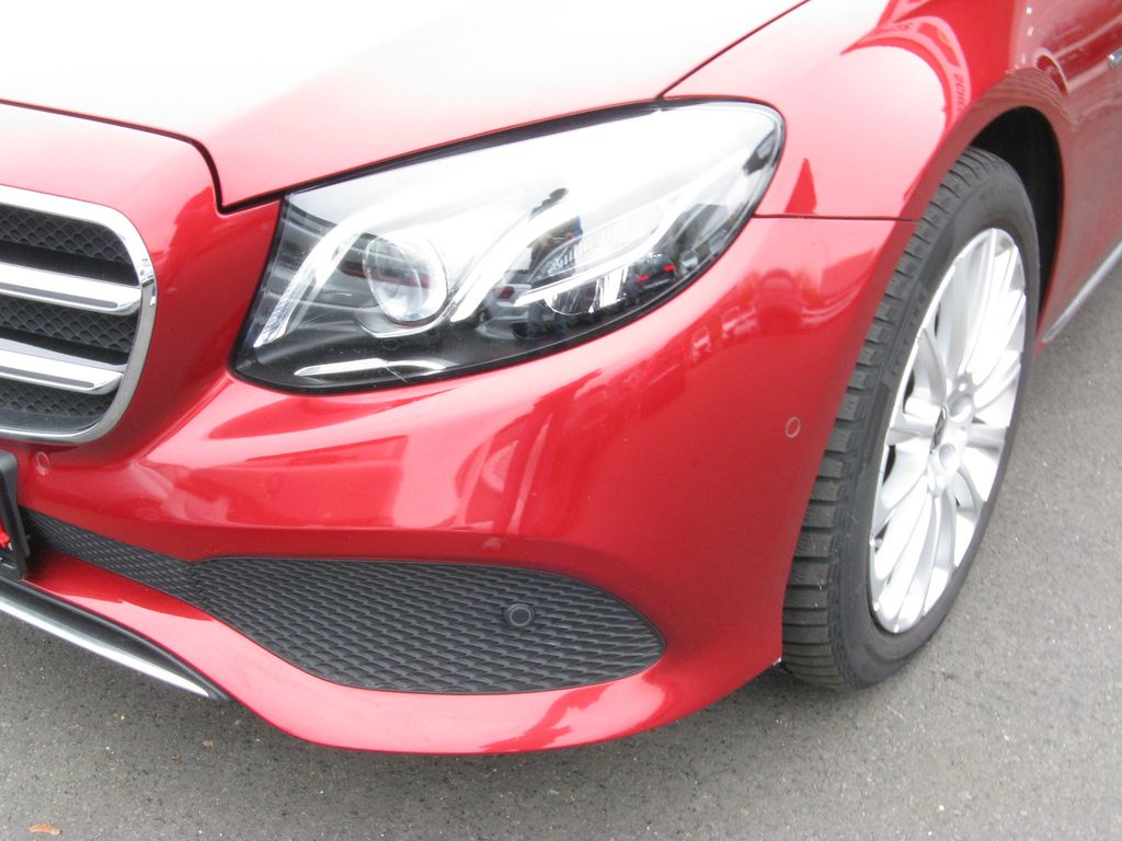 Mercedes-Benz E 300 2019