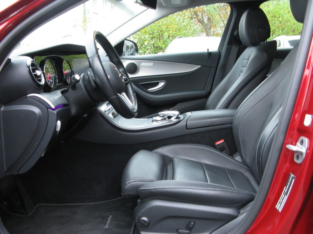 Mercedes-Benz E 300 2019