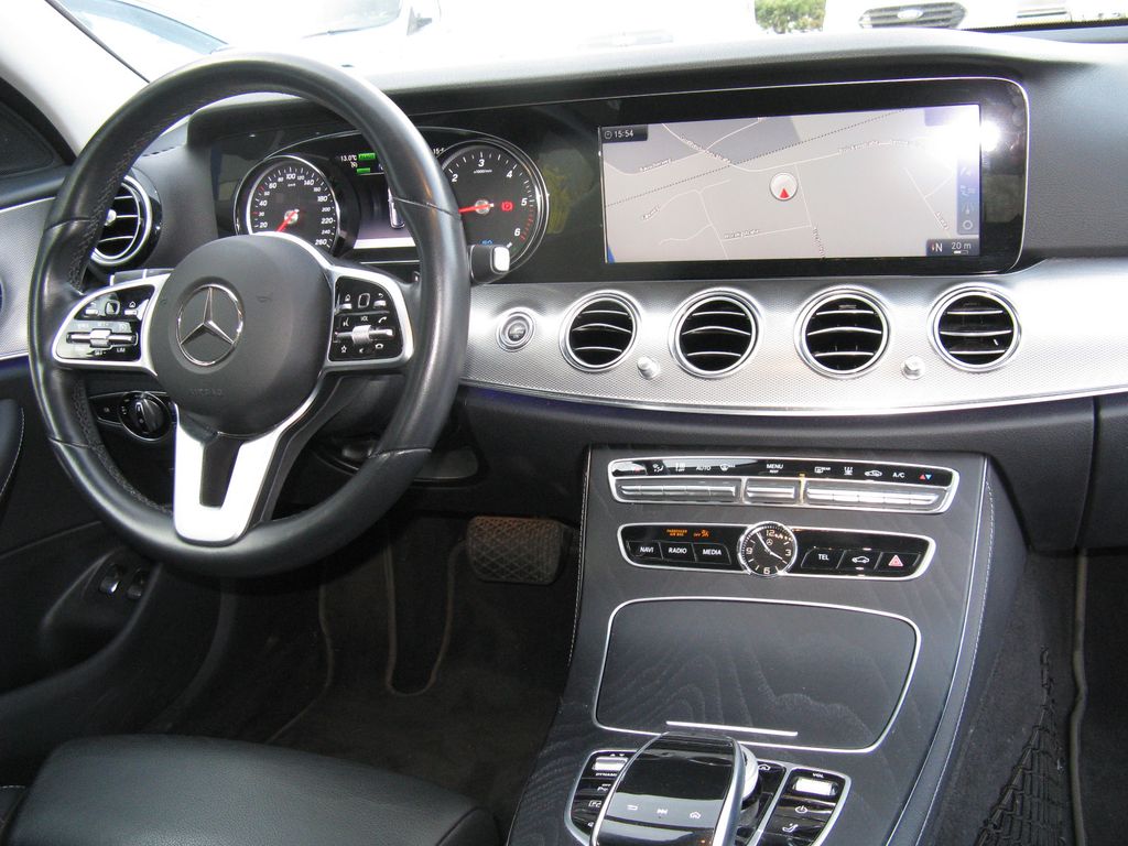 Mercedes-Benz E 300 2019