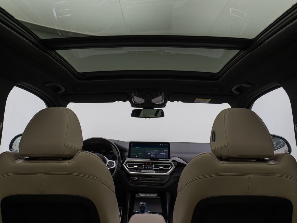 BMW iX3 2022