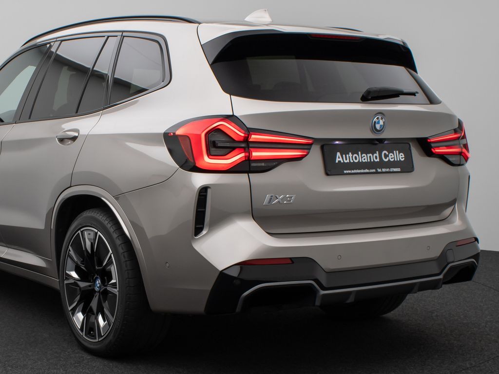 BMW iX3 2022