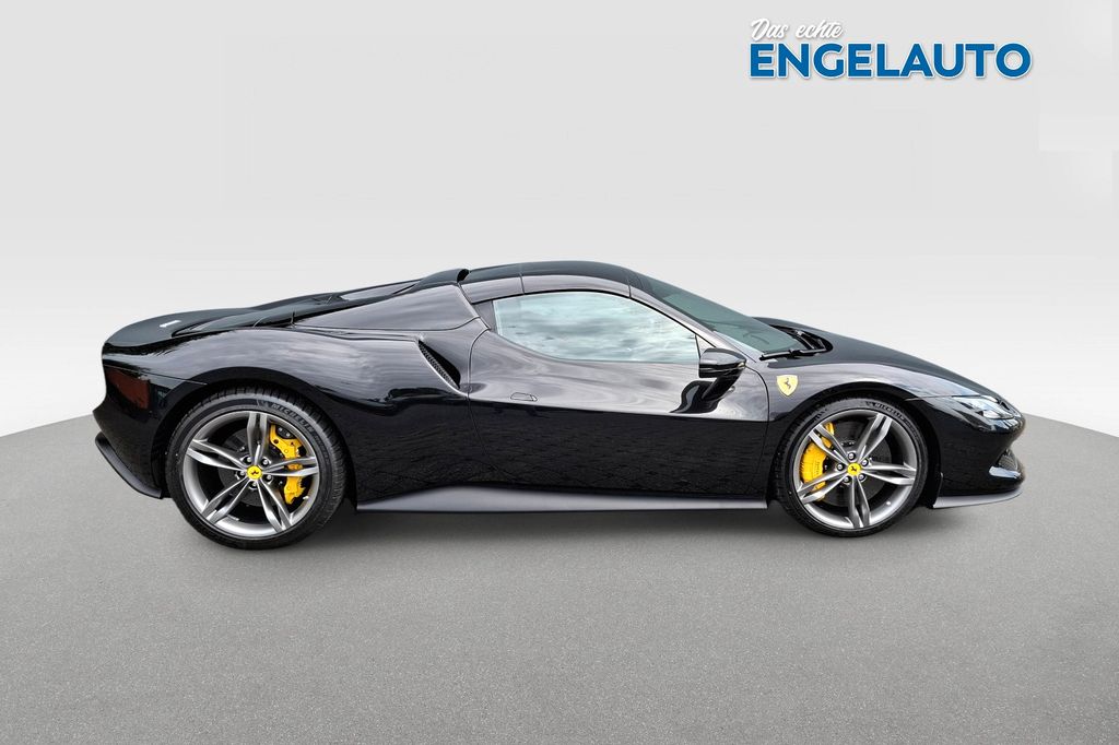 Ferrari 296 GTS 2024