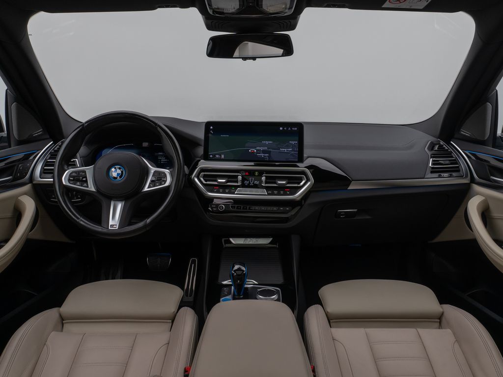 BMW iX3 2022