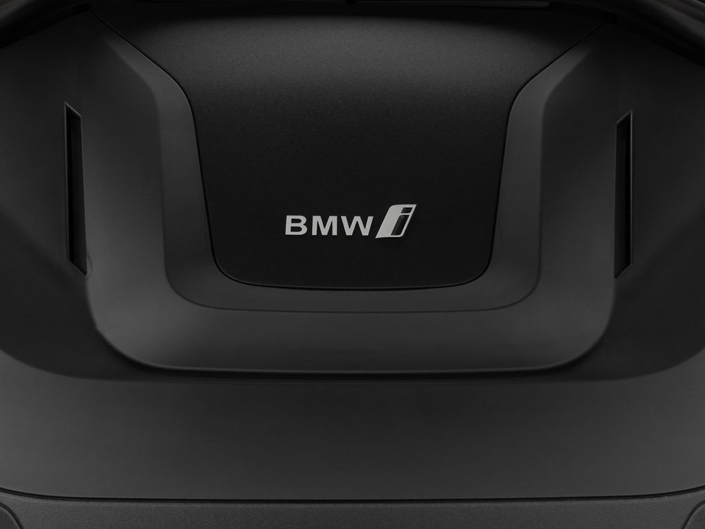 BMW iX3 2022