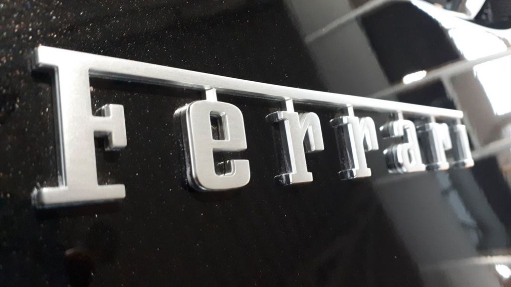 Ferrari 296 GTS 2024