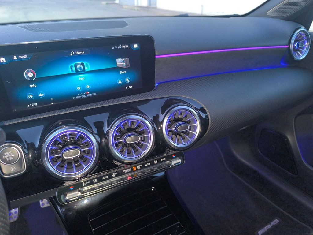 Mercedes-Benz A 180 2021