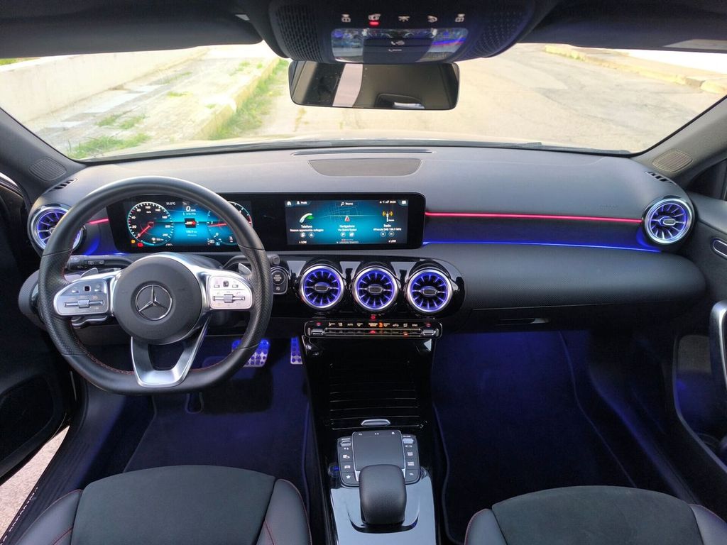 Mercedes-Benz A 180 2021