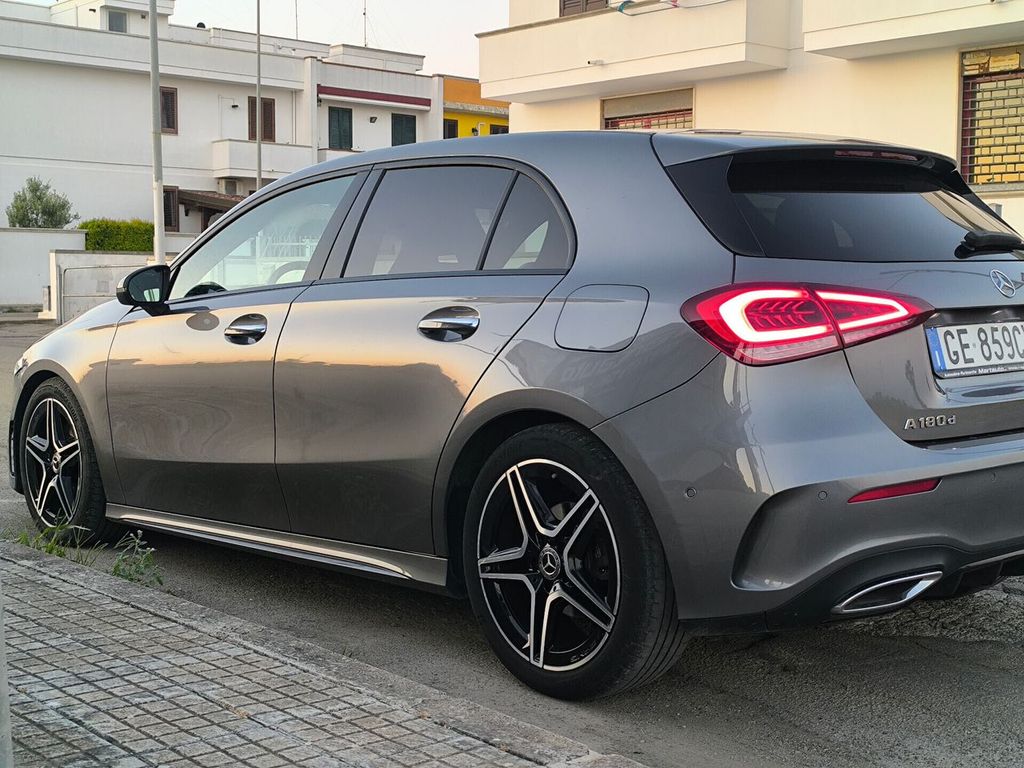 Mercedes-Benz A 180 2021