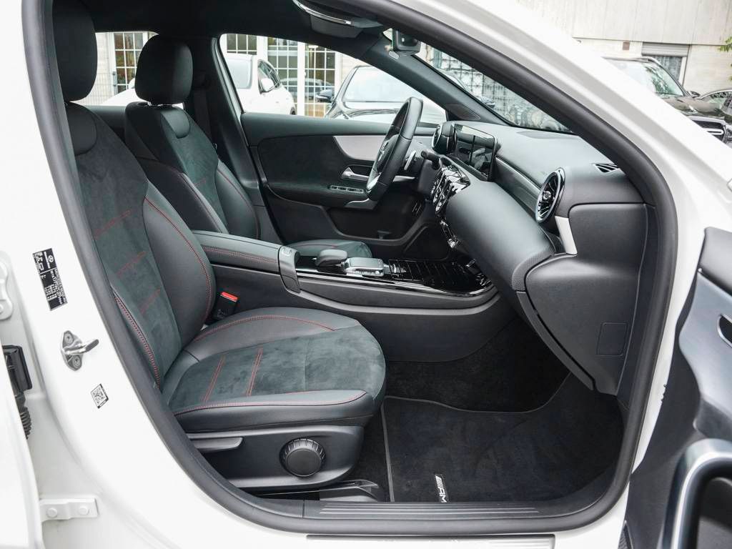 Mercedes-Benz A 250 2022