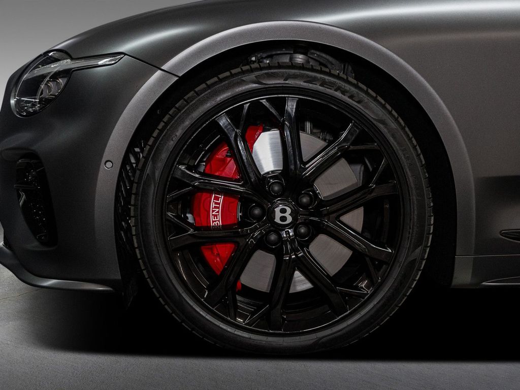 Bentley Continental GTC 2025