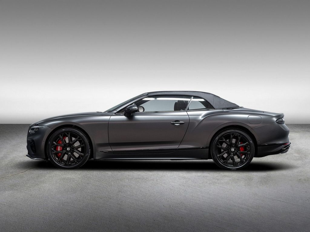 Bentley Continental GTC 2025