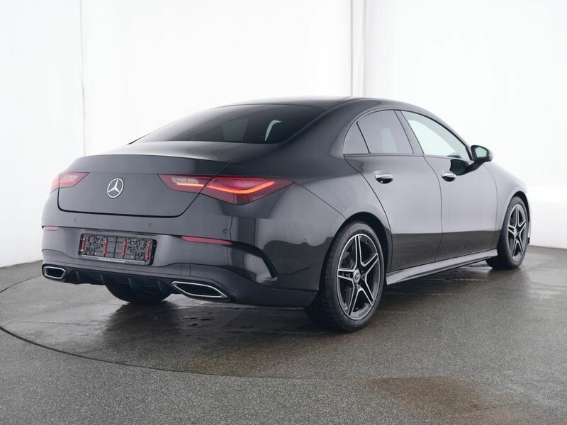 Mercedes-Benz CLA 180 2024