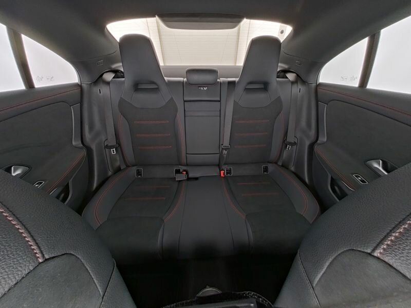 Mercedes-Benz CLA 180 2024