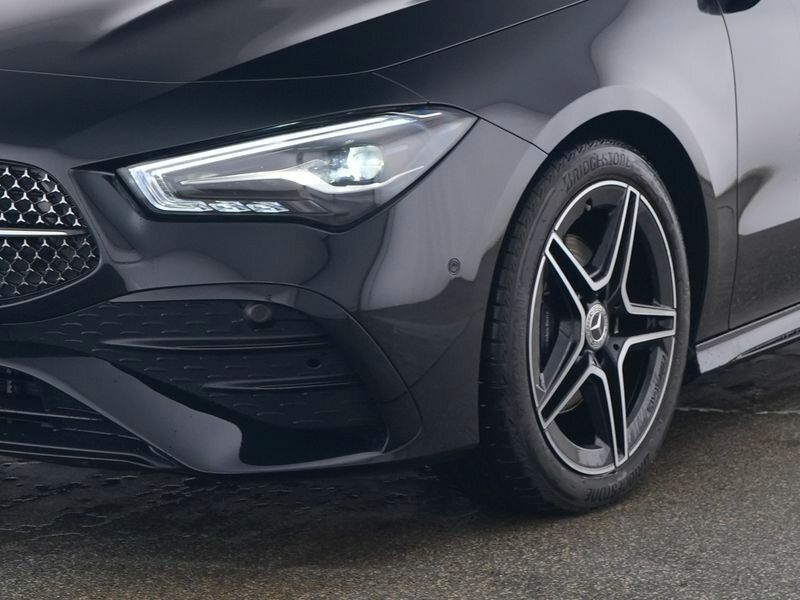 Mercedes-Benz CLA 180 2024