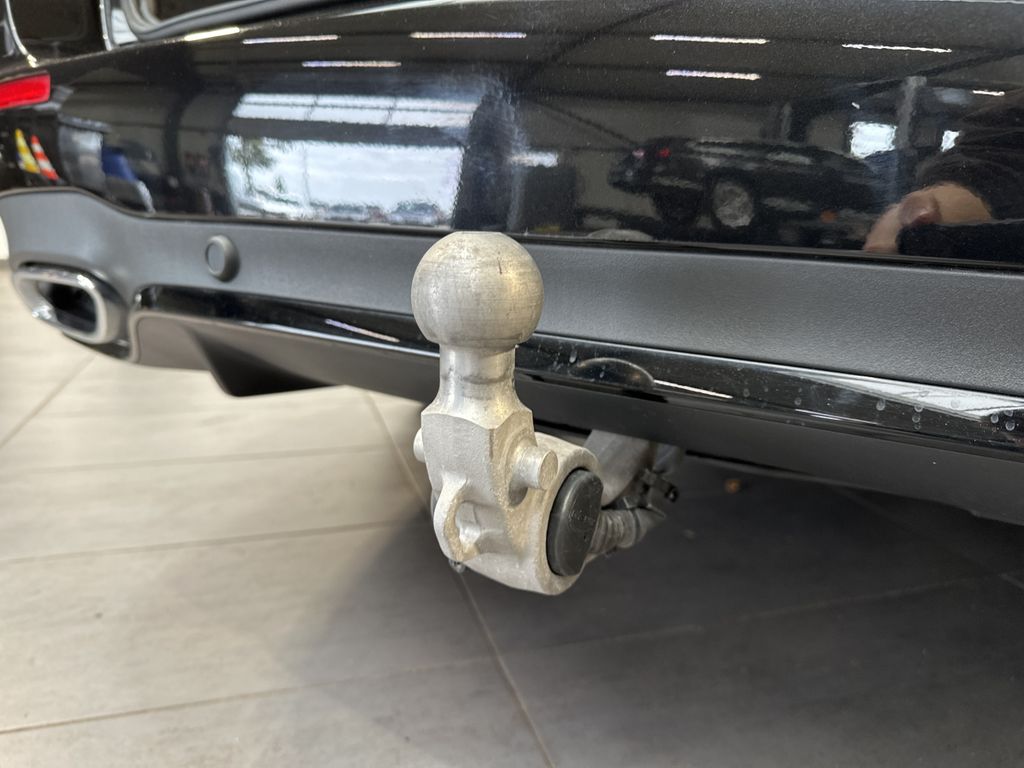 Mercedes-Benz E 300 2022