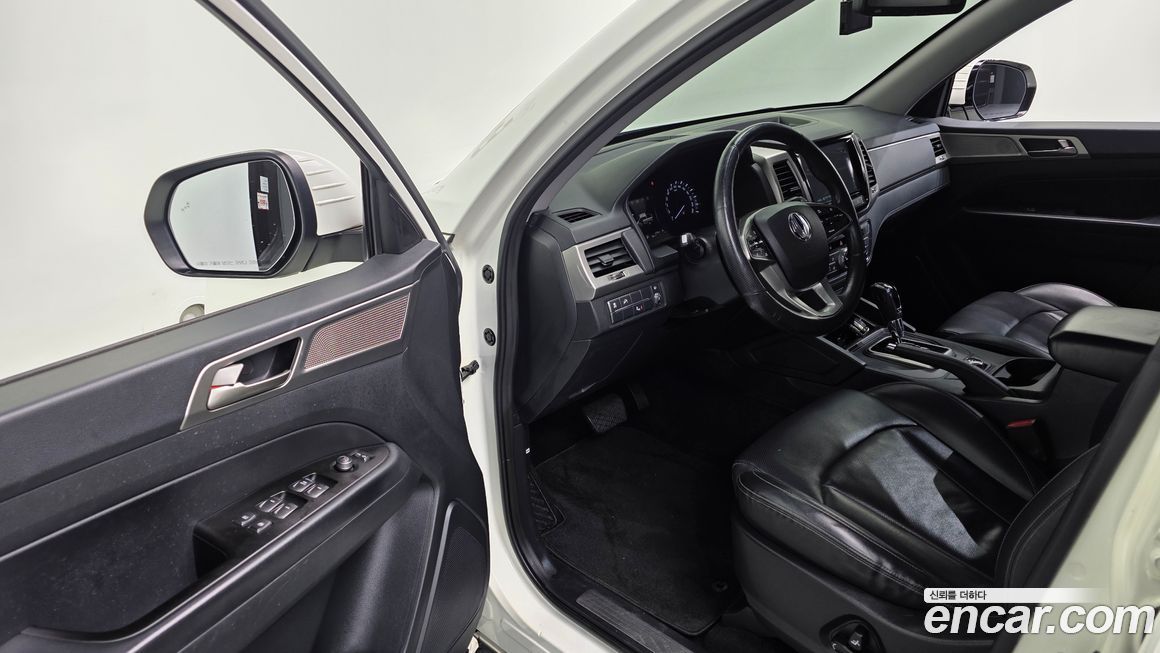 KG_Mobility_Ssangyong Rexton 2018